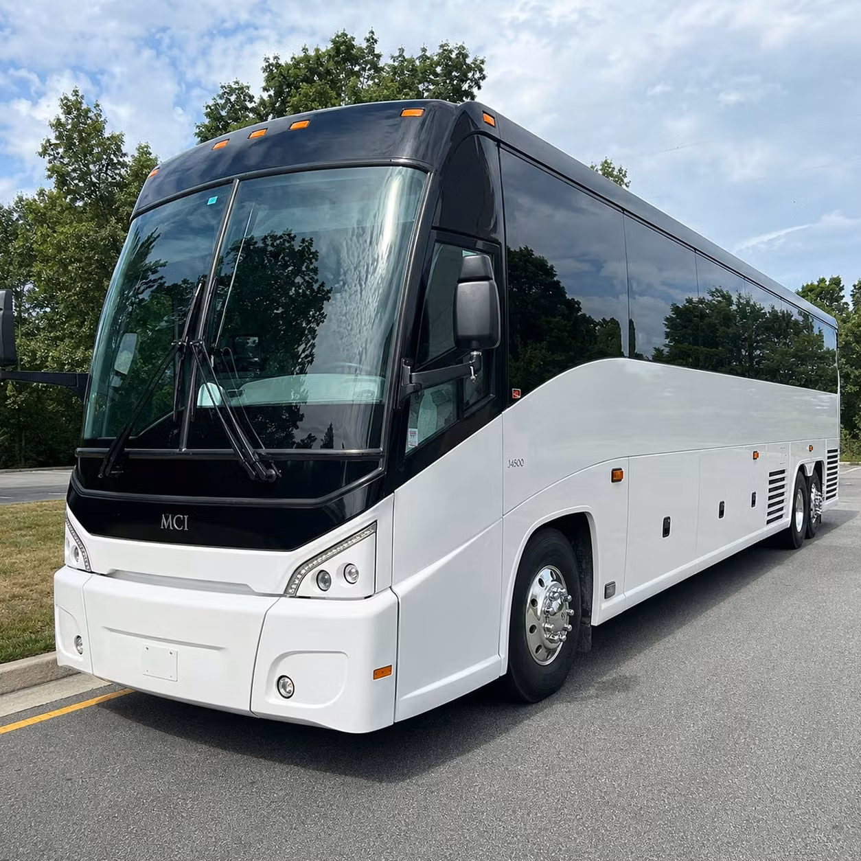 ada accessible and specialized military medical transportation in washington dc